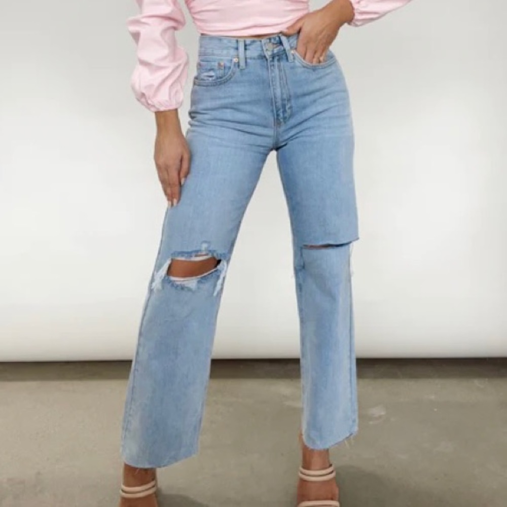 Light Wash Straight Jean